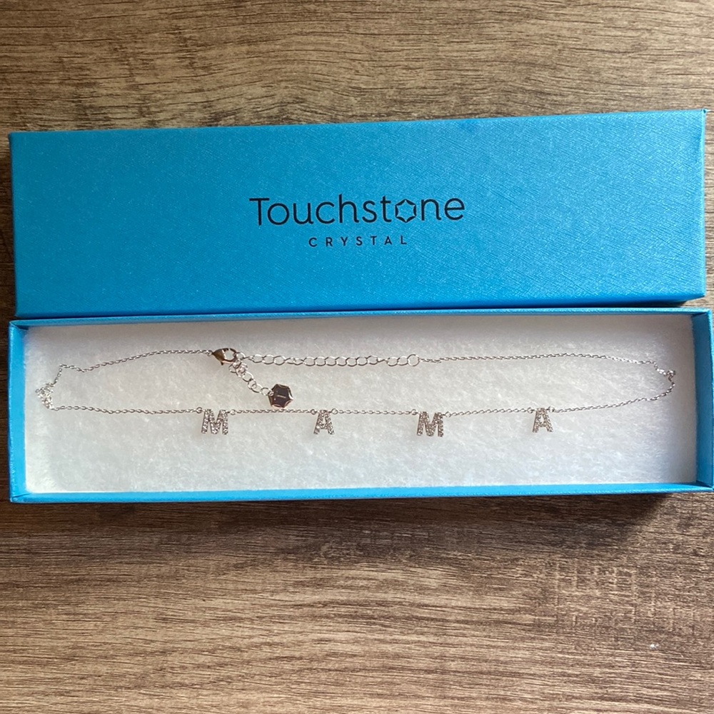 TOUCHSTONE CRYSTAL mama necklace